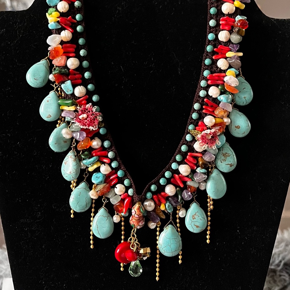 FINELY KNOTTED & EMBELLISHED COLLAR NECKLACE, W/ CORAL, TURQUOISE,